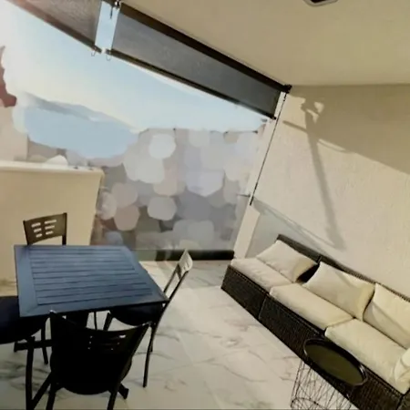 Luxury Sea View * Τρογκίρ